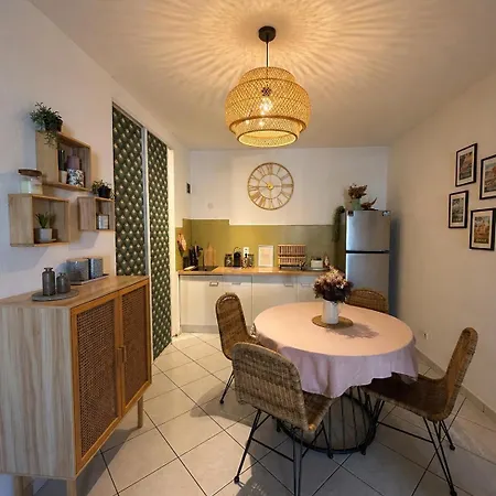 Jolie Maison De Village Proche De La Casa vacanze *